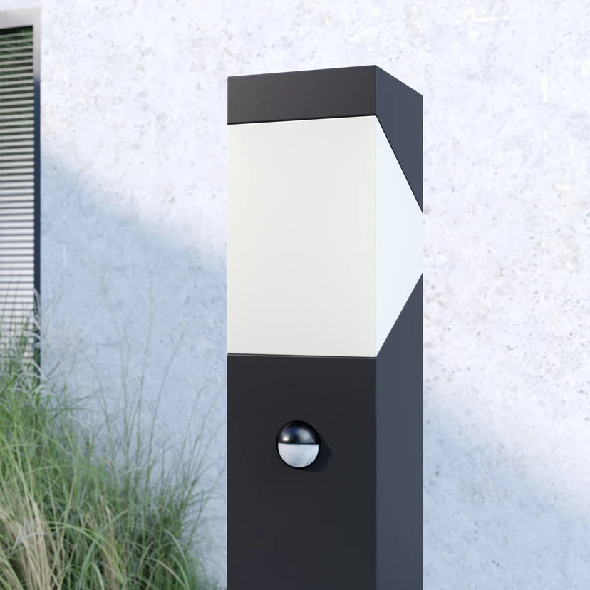 Lucande Kiran Wegeleuchte 100 cm mit Sensor, grau, IP44, E27