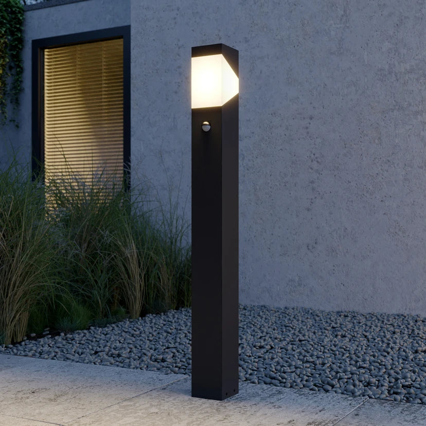 Lucande Kiran Wegeleuchte 100 cm mit Sensor, grau, IP44, E27